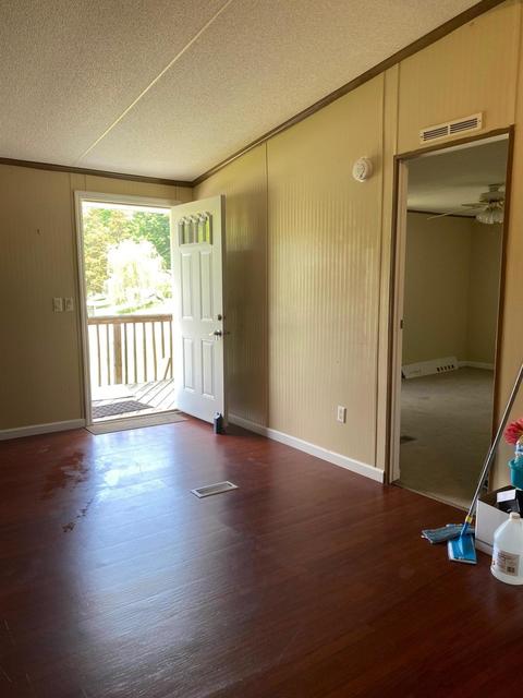 100 Red Hawk Ln, Powell, TN 37849 photo 4