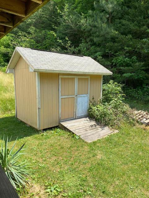 100 Red Hawk Ln, Powell, TN 37849 photo 17