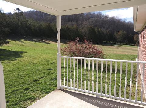 3525 Willow Tree Rd, Ewing, VA 24248 photo 11