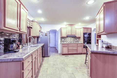 9704 Heiskell Rd, Heiskell, TN 37754 photo 11