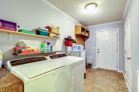 9704 Heiskell Rd, Heiskell, TN 37754 photo 15