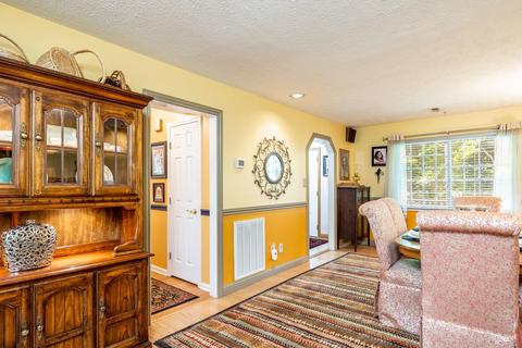 175 Herrell Ln, Powell, TN 37849 photo 5