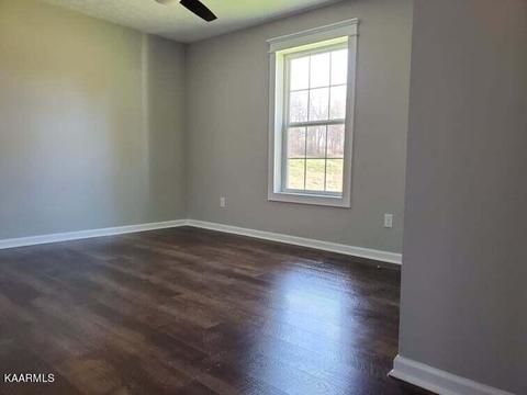 663 Sharp Rd, Sevierville, TN 37876 photo 6