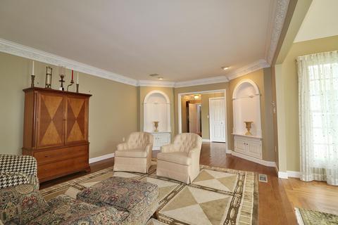 201 E Seneca Cir, Oneida, TN 37841 photo 4