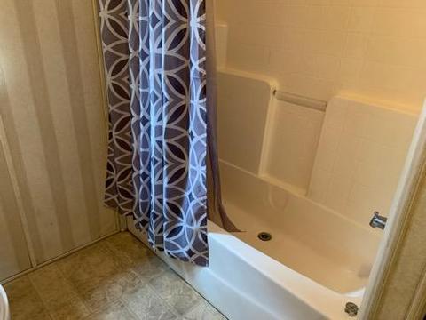 503 Exeter Ave, Middlesboro, KY 40965 photo 5