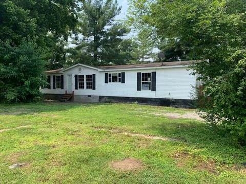 503 Exeter Ave, Middlesboro, KY 40965 photo 1