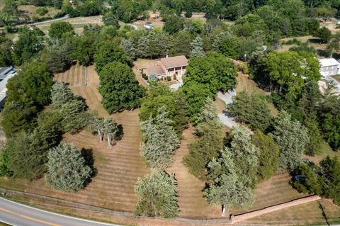3235 Highway 61 E, Luttrell, TN 37779 photo 4