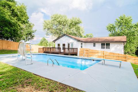 7731 Emory Rd, Corryton, TN 37721 photo 3