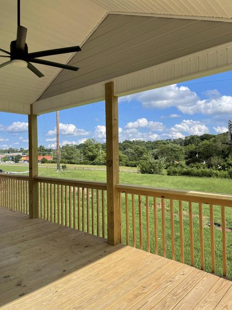 192 Eagle Cir, Jacksboro, TN 37757 photo 3