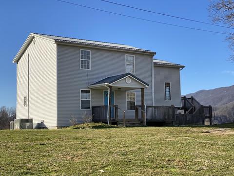 236 Onyx Dr, Ewing, VA 24248 photo 3