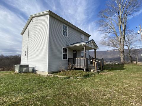 236 Onyx Dr, Ewing, VA 24248 photo 4