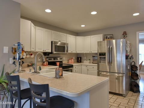 7651 Abbey Ln, Talbott, TN 37877 photo 9