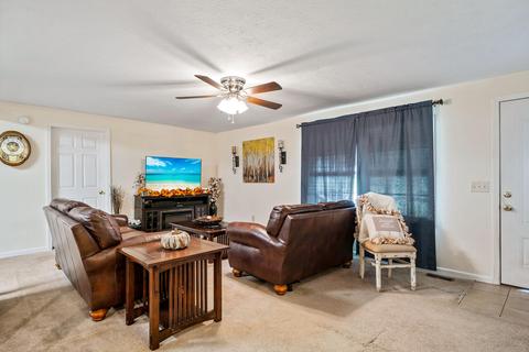 470 E Fork Ln, Crawford, TN 38554 photo 6