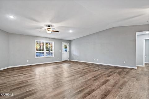 1045 Hargis Rd, Grimsley, TN 38565 photo 5