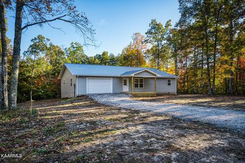 1045 Hargis Rd, Grimsley, TN 38565 photo 1