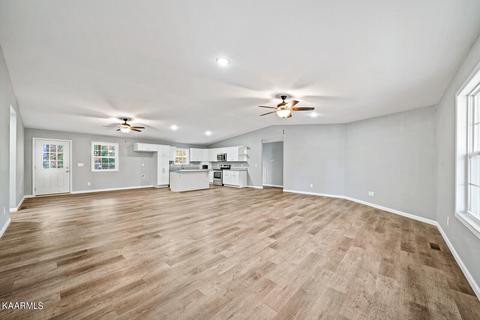 1045 Hargis Rd, Grimsley, TN 38565 photo 4