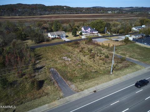 lot S 5051 Winfield Dunn Pkwy, Sevierville, TN 37876