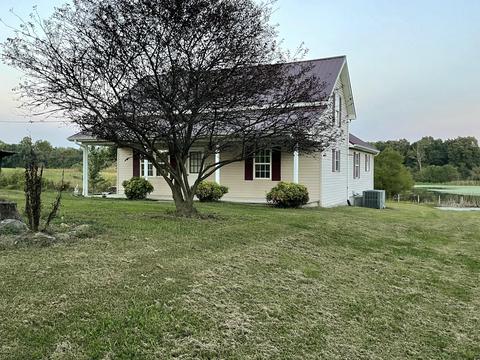 811 Hack Beaty Rd, Grimsley, TN 38565 photo 2