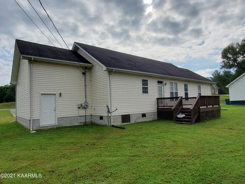 800 S 28th St, Middlesboro, KY 40965 photo 2