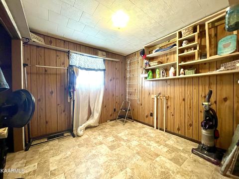 301 Grape Rough Rd, Oneida, TN 37841 photo 7