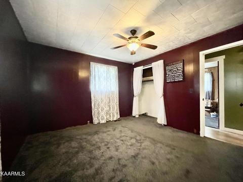 301 Grape Rough Rd, Oneida, TN 37841 photo 12