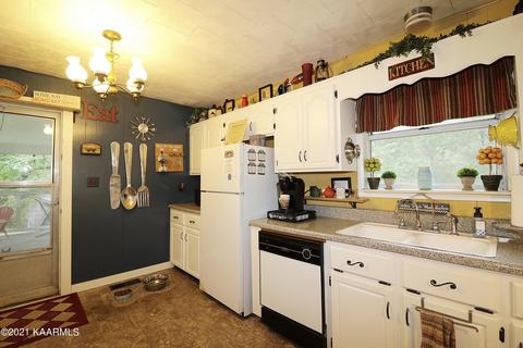 301 Grape Rough Rd, Oneida, TN 37841 photo 15