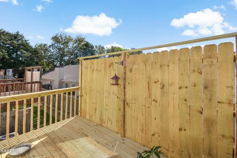 7913 Eldin Way, Powell, TN 37849 photo 3