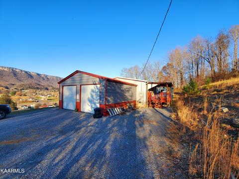 162 Tanner Dr, Ewing, VA 24248 photo 7