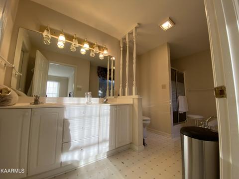 8024 Paradise Dr, Powell, TN 37849 photo 10