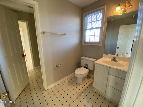 8024 Paradise Dr, Powell, TN 37849 photo 14