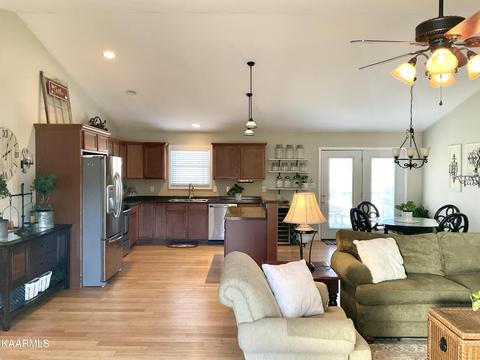 7809 Stanley Rd, Powell, TN 37849 photo 10