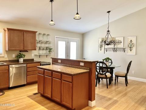 7809 Stanley Rd, Powell, TN 37849 photo 12