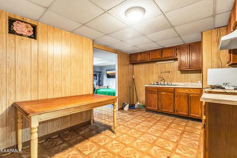 2806 Lake Forest Cir, Talbott, TN 37877 photo 17