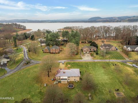 2806 Lake Forest Cir, Talbott, TN 37877 photo 26