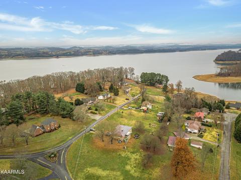 2806 Lake Forest Cir, Talbott, TN 37877 photo 25