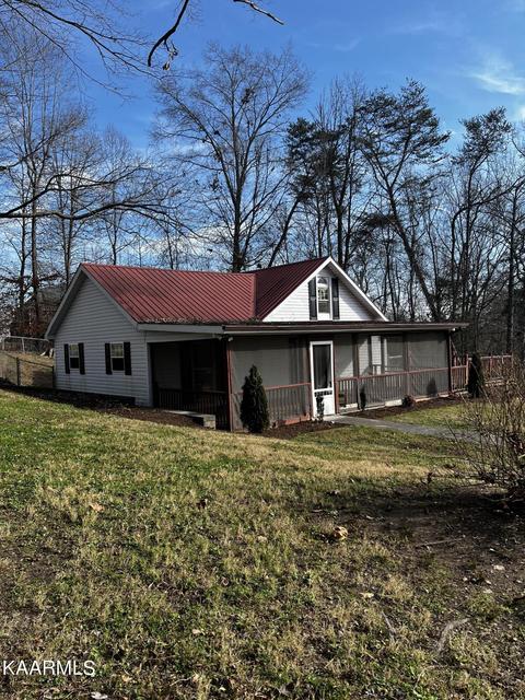 438 Miller Rd, Clinton, TN 37716 photo 3