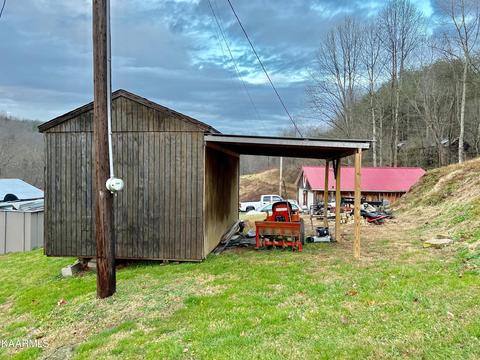 352 Duff Rd, Duff, TN 37729 photo 15