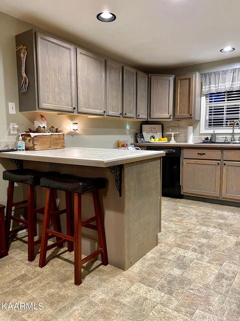 352 Duff Rd, Duff, TN 37729 photo 5