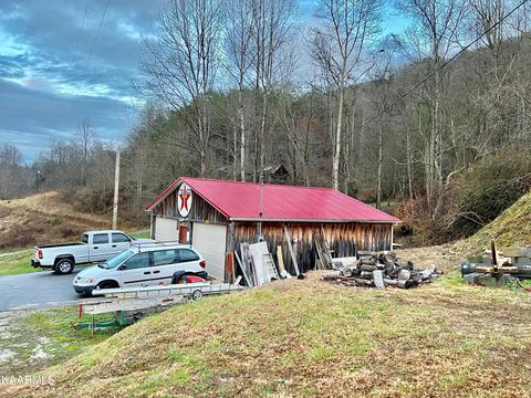 352 Duff Rd, Duff, TN 37729 photo 16