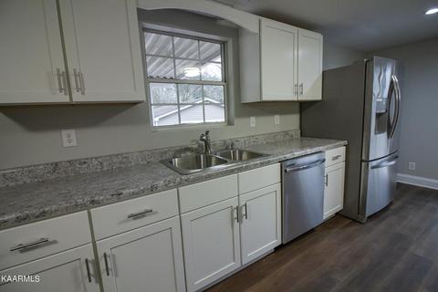 9518 Crisman Rd, Heiskell, TN 37754 photo 10