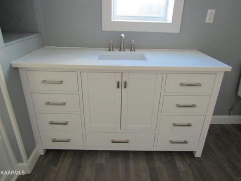 504 Exeter Ave, Middlesboro, KY 40965 photo 14