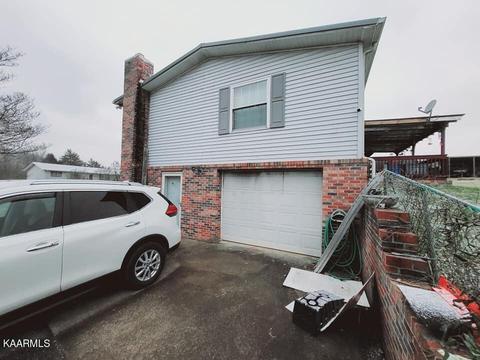 192 Purple Sage Dr, Ewing, VA 24248 photo 3