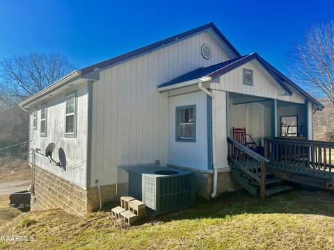 192 Terry Ln, Duff, TN 37729 photo 6