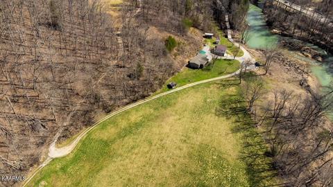 192 Terry Ln, Duff, TN 37729 photo 2