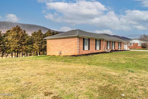 384 Sharp Acres Rd, Jacksboro, TN 37757 photo 35