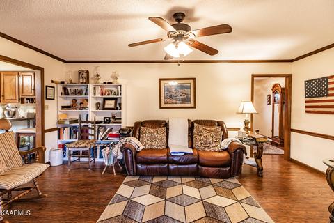 384 Sharp Acres Rd, Jacksboro, TN 37757 photo 20