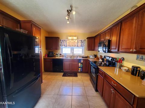 1753 Dr Thomas Walker Rd, Ewing, VA 24248 photo 7