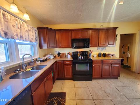 1753 Dr Thomas Walker Rd, Ewing, VA 24248 photo 6