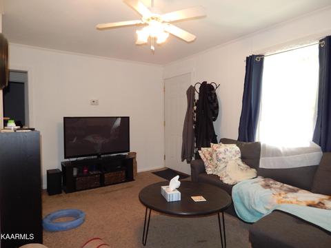 716 Sharp St, Clinton, TN 37716 photo 6