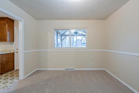 7944 Whitcomb Rd, Powell, TN 37849 photo 9